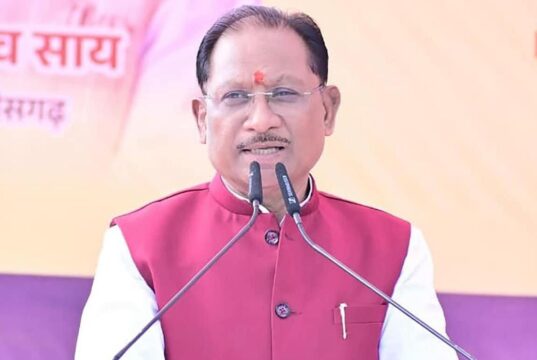 मुख्यमंत्री विष्णु देव साय ने कहा : प्रेम और सद्भाव के रंगों से सराबोर हो होली, प्रदेशवासियों को दी शुभकामनाएँ