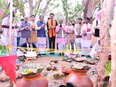 सरहुल उत्सव जनजाति संस्कृति की विशिष्ट धरोहर, इन्हें संजो कर रखना हमारा कर्तव्य – मुख्यमंत्री विष्णुदेव साय, मुख्यमंत्री ने कार्यक्रम में शामिल होकर विधि विधान से की पूजा-अर्चना, जनजातीय संस्कृति संरक्षण का दिया संदेश