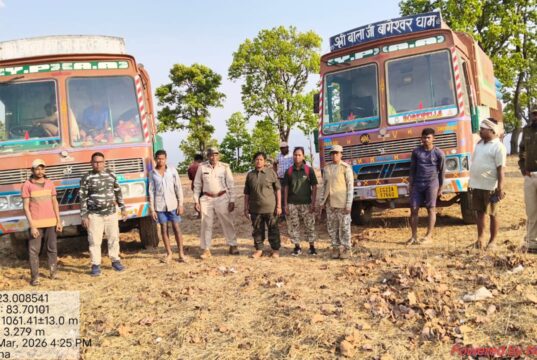 जंगल क्षेत्र में अवैध बोरवेल खनन पर वन विभाग की सख्त कार्यवाही, दो वाहन जब्त