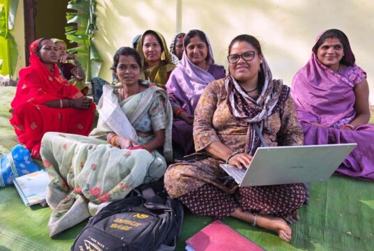 बैंक सखी बन आशा एक्का ने लिखी आत्मनिर्भरता की नई इबारत, 5 करोड़ से अधिक का किया ट्रांजेक्शन, बुजुर्गों और असहाय के लिए बनीं सहारा ,ग्रामीण अर्थव्यवस्था को डिजिटल क्रांति से जोड़ रही बिहान की दीदीयां