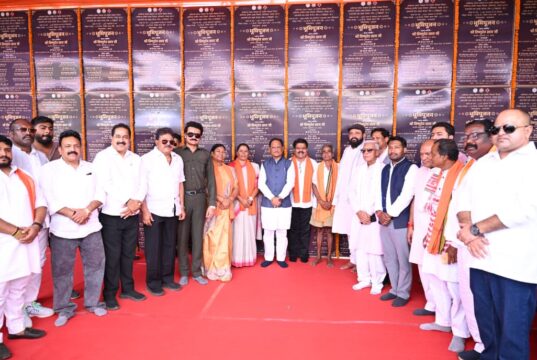 मुख्यमंत्री विष्णुदेव साय ने प्रधानमंत्री ग्राम सड़क योजना के तहत प्रदेश के 774 सड़कों का किया शिलान्यास एवं शुभारभ, 2225.44 करोड़ रुपए की लागत से 2426.875 किलोमीटर सड़कों का किया जाएगा निर्माण