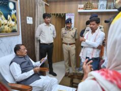 मुख्यमंत्री विष्णुदेव साय ने बगिया में जनदर्शन में सुनी आमजनों की समस्याएं, आवेदनों का गंभीरता से निराकरण करने के दिए निर्देश