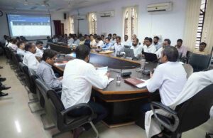 जनगणना 2027: ऑनलाइन तरीके से स्व-गणना 30 अप्रैल तक, अपर कलेक्टर ने ज्ञानभारतम् मिशन के तहत पांडुलिपियों के संरक्षण और डिजिटलीकरण के संबंध में दी जानकारी