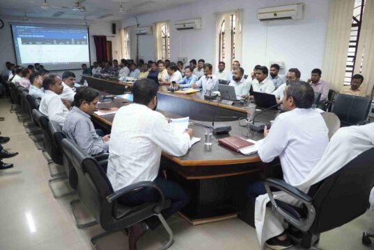 जनगणना 2027: ऑनलाइन तरीके से स्व-गणना 30 अप्रैल तक, अपर कलेक्टर ने ज्ञानभारतम् मिशन के तहत पांडुलिपियों के संरक्षण और डिजिटलीकरण के संबंध में दी जानकारी