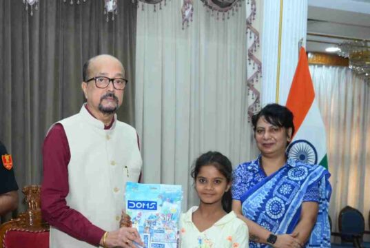 जीवन में ऐसा कार्य करें जिसमें केवल पाना नहीं, समाज को कुछ देना हो – राज्यपाल रमेन डेका, राजभवन में बालिका गृह की बेटियों से राज्यपाल ने किया आत्मीय संवाद, अंगदान और देहदान का संकल्प लेने वाले 75 नागरिकों का हुआ सम्मान