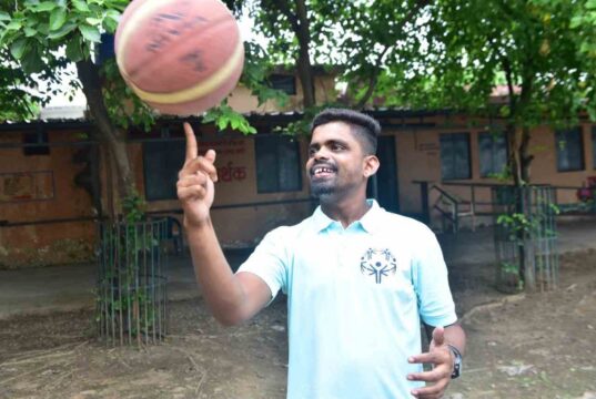 धमतरी के विशेष छात्र सत्यांशु दीप का भारतीय फुटबॉल टीम में चयन, स्वीडन में करेंगे देश का प्रतिनिधित्व, सार्थक स्कूल के छात्र सत्यांशु स्पेशल ओलंपिक्स गोथिया ट्रॉफी 2026 में बिखेरेंगे जलवा
