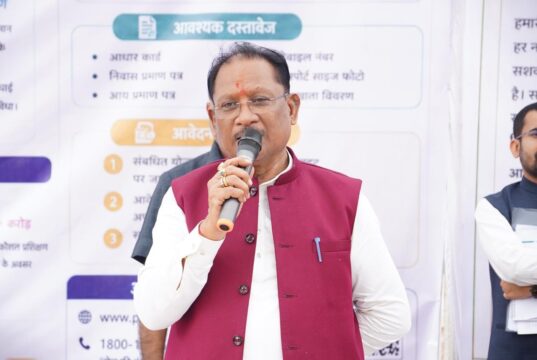 मुख्यमंत्री ने कुनकुरी जनपद पंचायत परिसर में जनकल्याण शिविर का किया अवलोकन, शिविर में 284 आवेदनों का मौके पर निराकरण