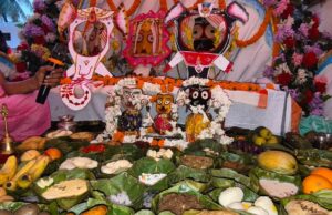 108 पवित्र कलशों से हुआ महाप्रभु जगन्नाथ का दिव्य महारण स्नान, अब 15 दिनों तक रहेंगे अनसर