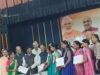 मुख्यमंत्री ने जशपुर वन धन केंद्र पंचक्की की महिला स्व-सहायता समूह को सहकार प्रेरणा सम्मान से किया सम्मानित, महिलाओं ने 36 लाख के विभिन्न उत्पादों का किया विक्रय