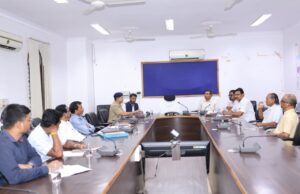 अनुसूचित जाति एवं जनजाति अत्याचार निवारण अधिनियम के प्रभावी क्रियान्वयन पर जिला स्तरीय सतर्कता एवं मॉनिटरिंग समिति की हुई बैठक, पीड़ितों को मिलती है आर्थिक सहायता