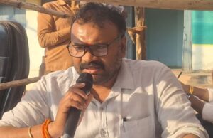 जशपुर जिले से बड़ी खबर : विकासखंड शिक्षा अधिकारी दुर्गेश देवांगन , सहायक विकासखंड शिक्षा अधिकारी रविंद्रनाथ साय व बीआरसीसी देवेंद्र कुमार सिंह के खिलाफ जांच हेतु तीन सदस्यीय जांच समिति गठित, शिक्षकों के साथ कथित आर्थिक शोषण, मानसिक प्रताड़ना और पद का दुरुपयोग एवं भ्रष्टाचार को लेकर सहायक शिक्षक फेडरेशन ने की है शिकायत, कलेक्टर के आदेश के तहत सात दिवस के भीतर जांच समिति प्रस्तुत करेगी प्रतिवेदन