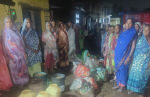 गेजामुड़ा में महिला समूह और ग्रामीणों ने पुलिस के साथ चलाया नशामुक्ति अभियान, 20 बोरी महुआ लहान और भारी मात्रा में महुआ पास नष्ट