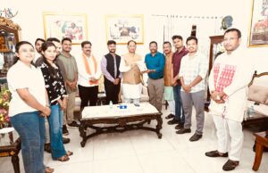 करम परब महोत्सव में शामिल होंगे मुख्यमंत्री विष्णु देव साय, कंवर समाज के प्रतिनिधिमंडल ने मुख्यमंत्री से की सौजन्य मुलाकात, सौंपा आमंत्रण पत्र