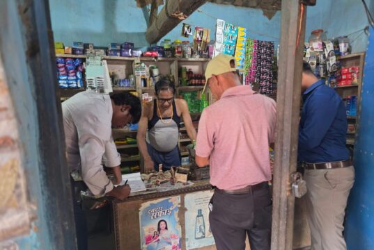 स्कूलों के समीप तंबाकू उत्पादों की बिक्री पर संयुक्त कार्रवाई, छह मेडिकल स्टोर्स एवं स्वास्थ्य केंद्र का निरीक्षण