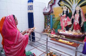 श्री राधा कृष्ण मंदिर पमशाला में भव्य धार्मिक कार्यक्रम का शुभारंभ, कार्तिक मास के पावन अवसर पर 24 नवंबर तक प्रतिदिन सुबह और शाम होगा भजन-कीर्तन, श्रद्धालुओं से शामिल होने की अपील